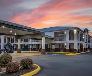 Photo 2 - Best Western Royal Inn