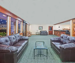 Photo 2 - Boerne Inn and Suites