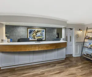 Photo 3 - Best Western Pier Point Inn