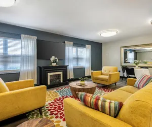 Photo 3 - Orbit One Vacation Villas