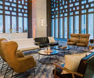 Photo 4 - Sheraton Denver Downtown Hotel