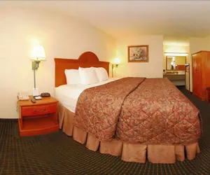 Photo 5 - Days Inn by Wyndham Portland/Corpus Christi