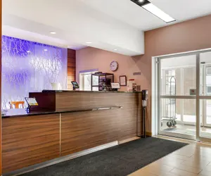 Photo 4 - Comfort Inn & Suites Green Bay Stadium Area