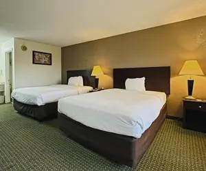 Photo 2 - Econo Lodge