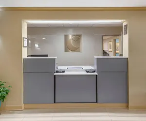Photo 3 - Comfort Inn Greensboro - Kernersville