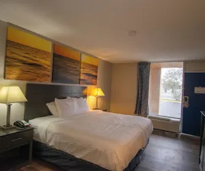Photo 5 - Days Inn by Wyndham Caddo Valley Arkadelphia