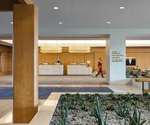 Photo 5 - Omni Las Colinas Hotel