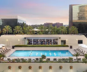 Photo 2 - The Westin South Coast Plaza, Costa Mesa