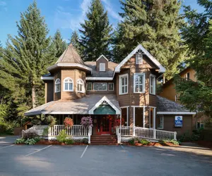 Photo 2 - Best Western Grandma's Feather Bed