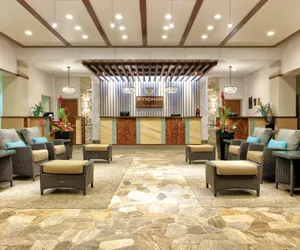 Photo 3 - Club Wyndham at Waikiki Beach Walk