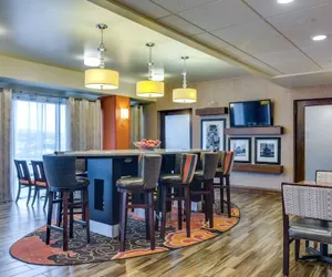 Photo 4 - Hampton Inn Johnson City