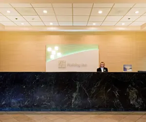 Photo 3 - Holiday Inn Philadelphia South - Swedesboro by IHG