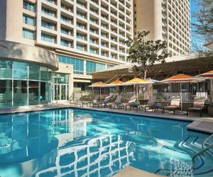 Photo 2 - Warner Center Marriott Woodland Hills