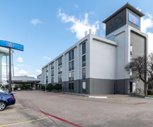 Photo 2 - Motel 6 Lewisville, TX - Medical City