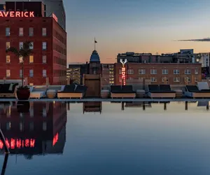 Photo 2 - The St. Anthony, A Luxury Collection Hotel, San Antonio