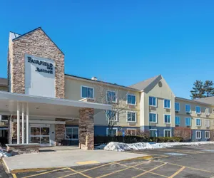 Photo 2 - Fairfield by Marriott Inn & Suites Portland Maine Airport