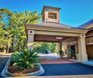 Photo 2 - Clarion Inn & Suites Aiken South