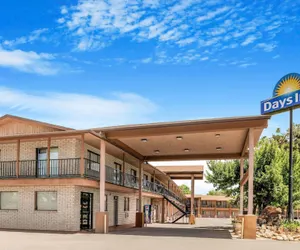 Photo 2 - Days Inn by Wyndham Cortez