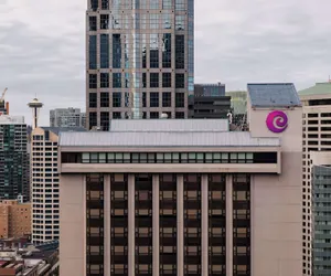 Photo 2 - Coast Seattle Downtown Hotel by APA