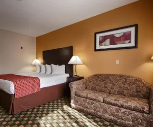 Photo 4 - Best Western Paris Inn