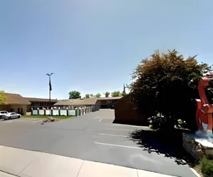 Photo 2 - Econo Lodge Inn & Suites Vernal near Dinosaur Monument