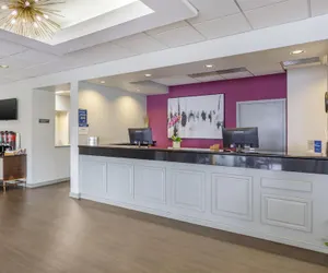 Photo 5 - Best Western Hickory