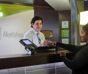 Photo 3 - Holiday Inn & Suites Phoenix Airport North by IHG