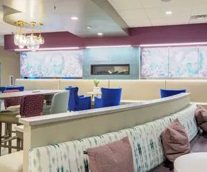 Photo 2 - Hotel Indigo Mount Pleasant by IHG