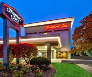 Photo 2 - Hampton Inn Traverse City