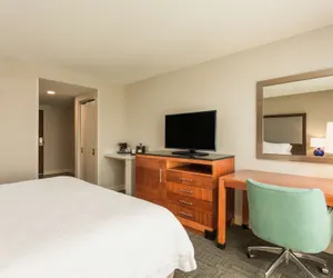 Photo 5 - Hampton Inn Manassas