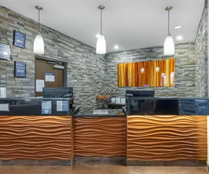 Photo 3 - Best Western Plus Prairie Inn