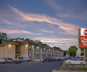 Photo 2 - Best Western Plus Prairie Inn