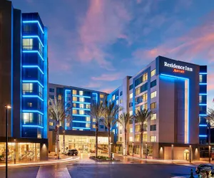 Photo 2 - Residence Inn by Marriott at Anaheim Resort/Convention Cntr