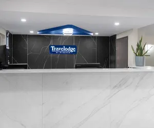 Photo 3 - Travelodge by Wyndham Fargo West Acres