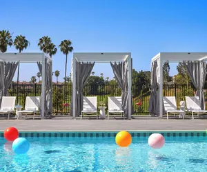 Photo 2 - Westdrift Manhattan Beach, Autograph Collection by Marriott