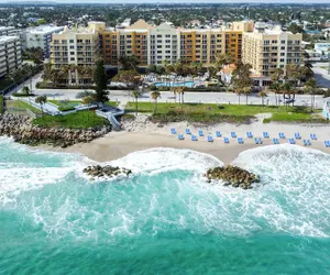 Photo 2 - Embassy Suites by Hilton Deerfield Beach Resort & Spa