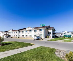 Photo 2 - Quality Inn