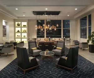Photo 4 - Courtyard by Marriott Long Beach Downtown