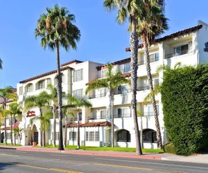 Photo 2 - Hampton Inn & Suites San Clemente