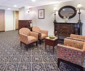Photo 2 - Travelodge by Wyndham Winchester