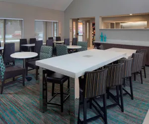 Photo 4 - Residence Inn by Marriott Nashville Airport