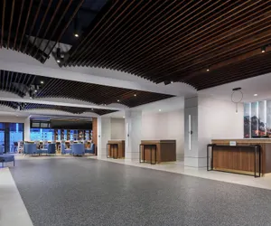 Photo 2 - Courtyard by Marriott Lake Buena Vista at Vista Centre