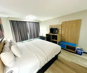 Photo 5 - Days Inn by Wyndham Holland