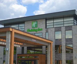 Photo 2 - Holiday Inn Columbus, an IHG Hotel