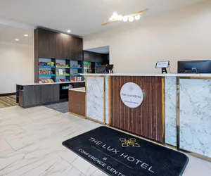 Photo 3 - The Lux Hotel & Conference Center, an Ascend Collection Hotel