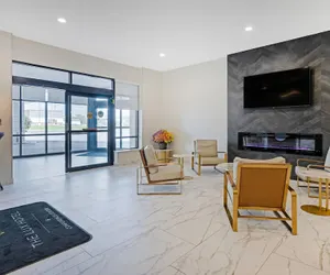 Photo 2 - The Lux Hotel & Conference Center, an Ascend Collection Hotel