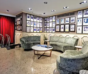 Photo 2 - The Hollywood Franklin Hotel near Universal Studios