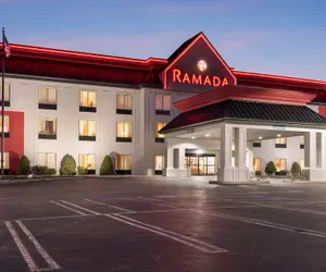 Photo 2 - Ramada by Wyndham Harrisburg/Hershey Area