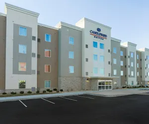 Photo 2 - Candlewood Suites Lenexa - Overland Park Area, an IHG Hotel