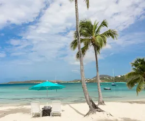 Photo 2 - Secret Harbour Beach Resort